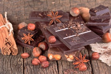 çikolata fındık ile