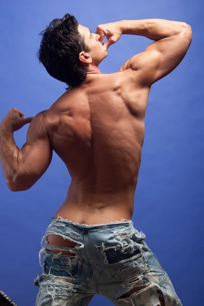 Yakışıklı Tişörtsüz Adam