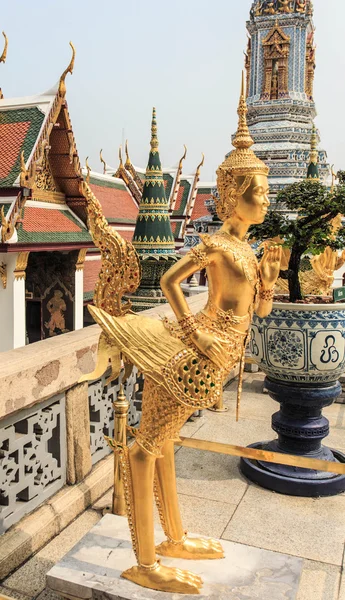 Golden statue Kinnaree — Stock Photo, Image