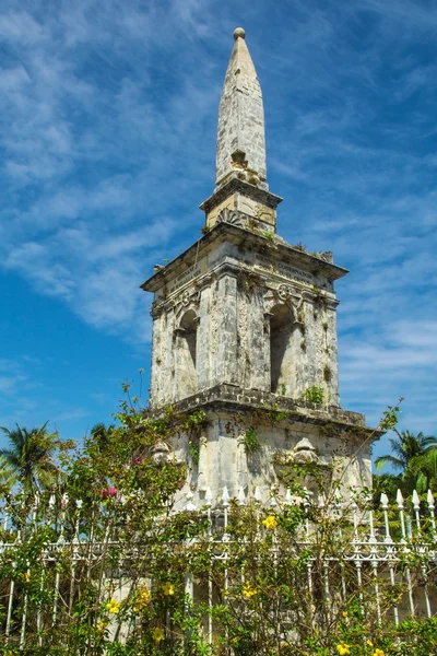 Magellan památník na ostrovech Filipín — Stock fotografie
