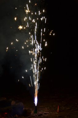 ışıltılı