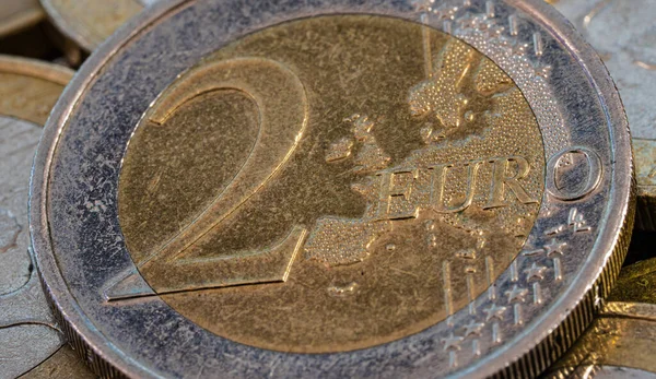 Bozuk parayla iki euro..