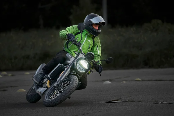 2021 Riga Latvia Young Man Riding Motorcycle Open Road — Fotografia de Stock