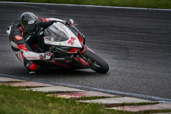 2021 Riga Latvia Motorcycle Practice Leaning Fast Corner Track Sport — Stock Photo, Image