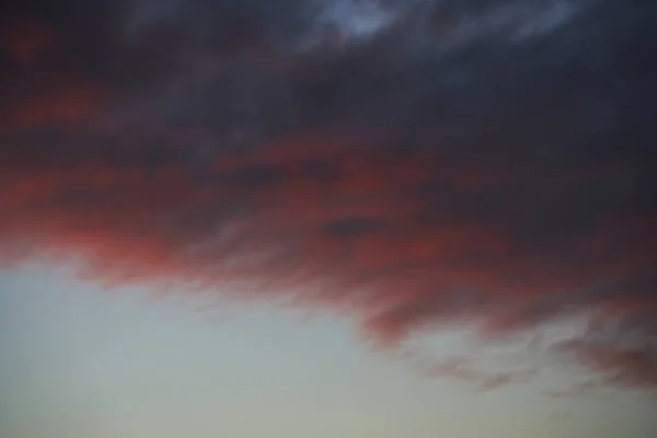 Fondo Abstracto Naturaleza Dramático Malhumorado Cielo Nublado Rosa Púrpura Azul — Foto de Stock