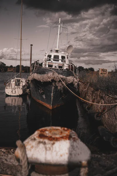 Boat Pier Lake Autumn Morning — Stockfoto