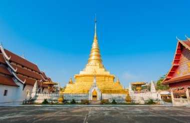 Golden pagoda wat phra içinde o chae haeng Tapınağı, nan Eyaleti, Tayland