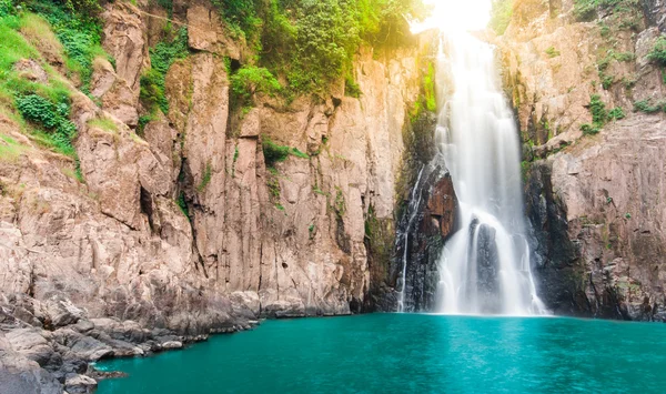 Водопад Хэу Нэк, национальный парк Као Яй, Тха — стоковое фото