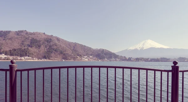 Fujisan , Mount Fuji view from Kawaguchiko lake, Japan in vintag — Stock Photo, Image