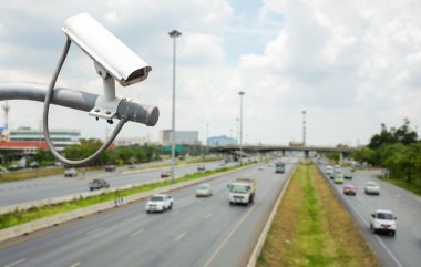 Trafik kameraları ya da güvenlik kameraları