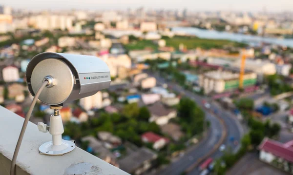 CCTV camera of toezicht met zonlicht — Stockfoto