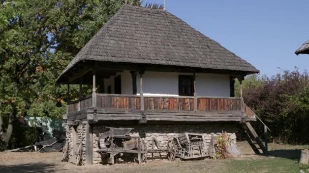 Curtisoara Romênia Outubro 2021 Old Wooden House Traditional Romanian Style — Vídeo de Stock