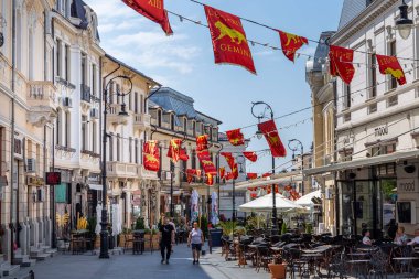 Craiova, Dolj, Romanya 14 Mayıs 2022: Eski şehir merkezinden görüntü. Eski kasaba şehrin en önemli turistik yerlerinden biridir..