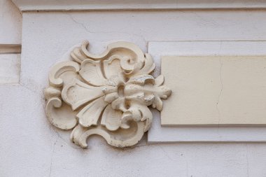 Craiova, Dolj, Romanya 14 Mayıs 2022: Craiova, Romanya 'daki ilçe sanat müzesi. İnşa ögeleri ve ayrıntıları.