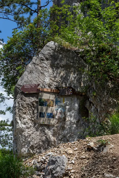 Baile Herculane Herculane Bath Rumania Junio 2022 Ruta Montaña Baile — Foto de Stock