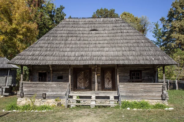 Curtisoara Romania Ottobre 2021 Vecchia Casa Legno Stile Tradizionale Rumeno — Foto Stock