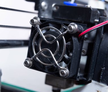 Durty fan 3D yazıcıda. 3D yazıcı için soğutma