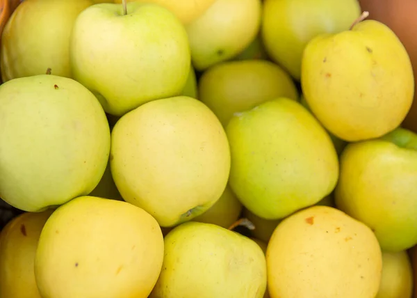 Żółte Jabłka Widok Góry Świeże Owoce Zdrowa Żywność Natury — Zdjęcie stockowe