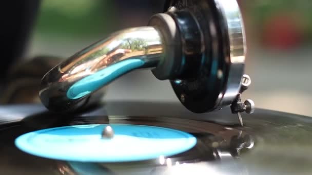 Vintage gramophone — Stock Video