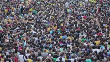Futbol fanatiği kalabalığı