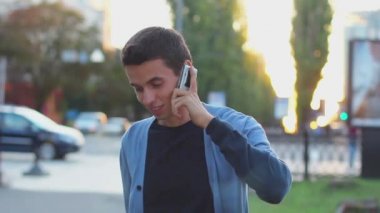 Erkek arayan telefon