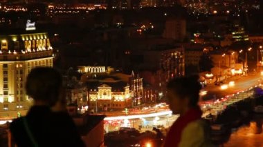 gece şehir görme görme yer