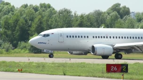 Stuurinrichting passagier verkeersvliegtuig — Stockvideo