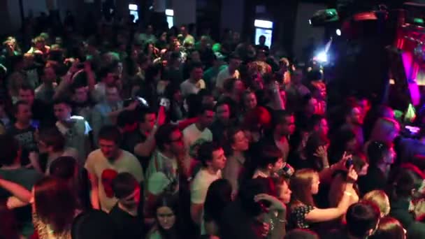 Persone nel night club — Video Stock