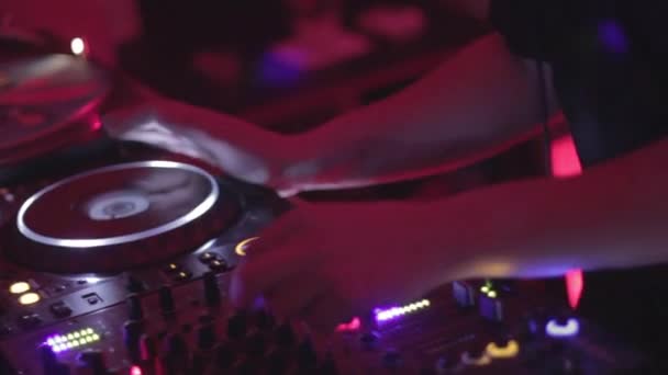 DJ w ręce — Wideo stockowe
