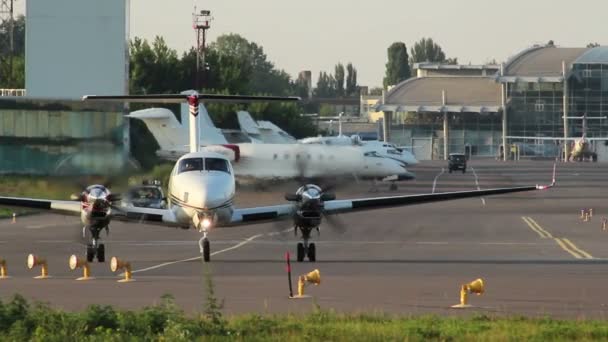 Jet with two propellers — Stock Video