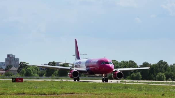 Uçak airbus a320-200 — Stockvideo