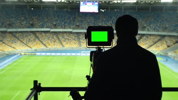 Radiodifusión fútbol partido TV cámara — Vídeo de stock