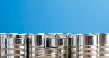 Ev mavisi arka plan için konserve geri dönüşümü. Alüminyum kutulardan ikinci yaşam