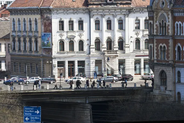 Vieille ville austro-hongroise Klausenburg (Cluj-Napoca) ensoleillée — Photo