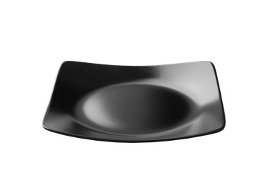 Beyaz arkaplanda boş siyah tabak. perspektif görünümü.