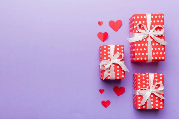Состав Дню Святого Валентина Красный Подарочный Коробок Луком Сердцем Рождественский — стоковое фото