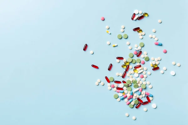 Pillole Assortiti Compresse Bordo Superiore Sfondo Colorato Molte Pillole Diverse — Foto Stock