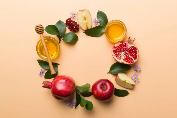 Rosh Hashanah Concept Frame Made Symbols Jewish New Year Holiday — Stock Photo, Image