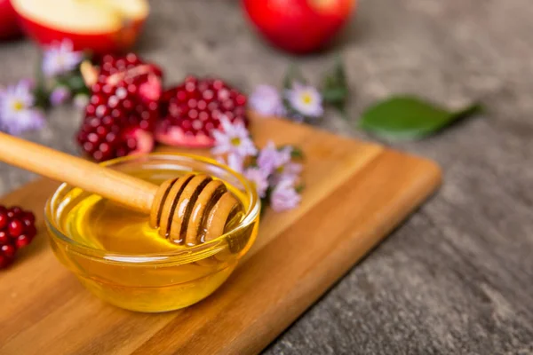 Rosh Hashanah Liburan Yahudi Konsep Madu Apel Dan Delima Dengan — Stok Foto