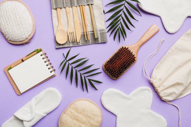 Sıfır atık. Çevre dostu günlük aksesuarlar. en üstteki görünüm.