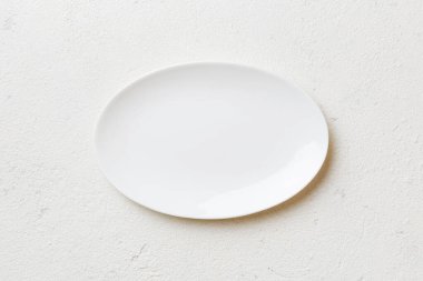 Beton zemin üzerinde boş ışık plakası üst görünümü. Tasarımın için boş boşluk.