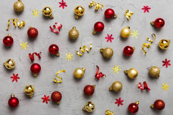 Christmas Composition Pattern Christmas Balls Colored Background Flat Lay Top — Stockfoto