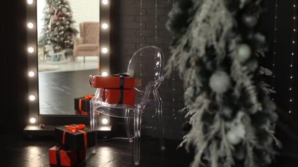 Christmas Tree Lights Ornaments Christmas Chair Christmas Tree Burning Lights — Stok video