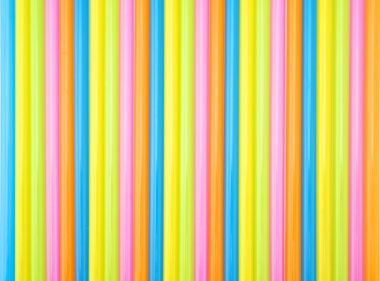 színes egyenes szalma