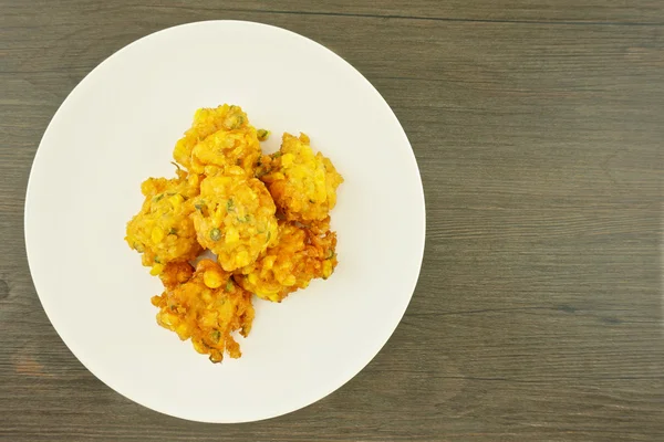 Smažené kukuřičné nugget — Stock fotografie