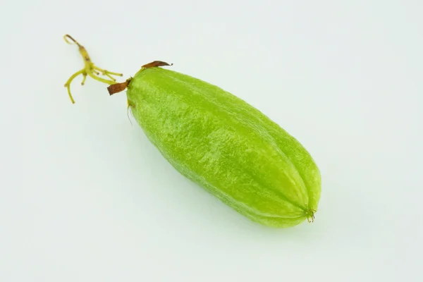 Averrhoa bilimbi isolado sobre fundo branco — Fotografia de Stock