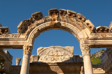 Efes eski kemer