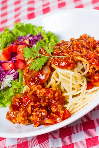 Spaghetti con carne di maiale — Foto Stock
