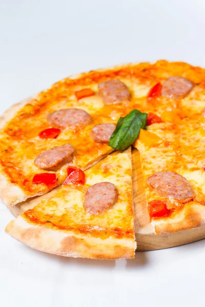 İtalyan pizzası.