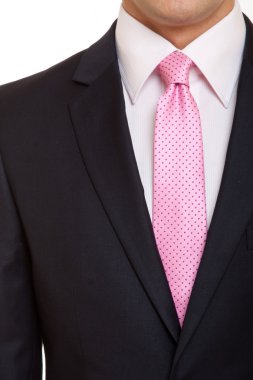 kravat ile takım elbiseli adam